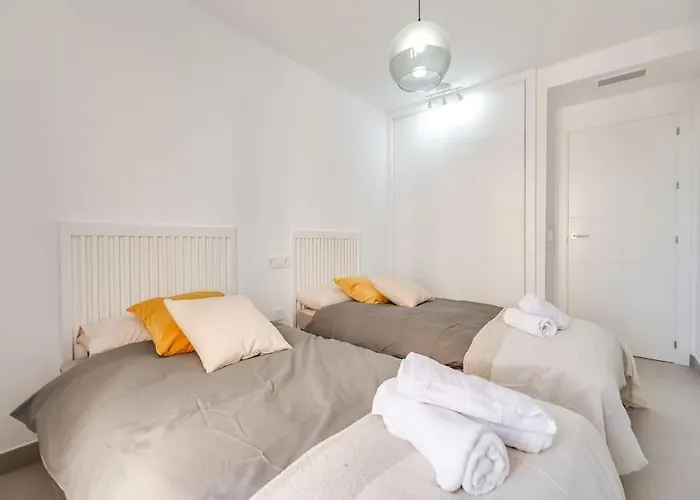 Lxr Lombok 2hab Junto Al Mar Apartment *